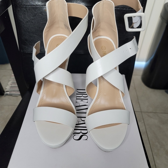 Dream Pairs Shoes - DreamParis Charlotte Women's sz 10 White Strap Ankle Open Toe Heel Sandal